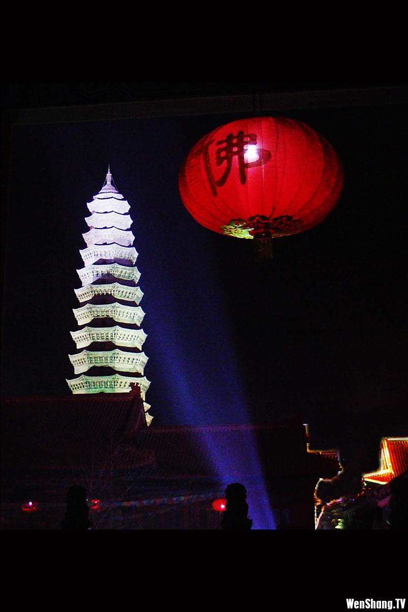 佛塔.jpg