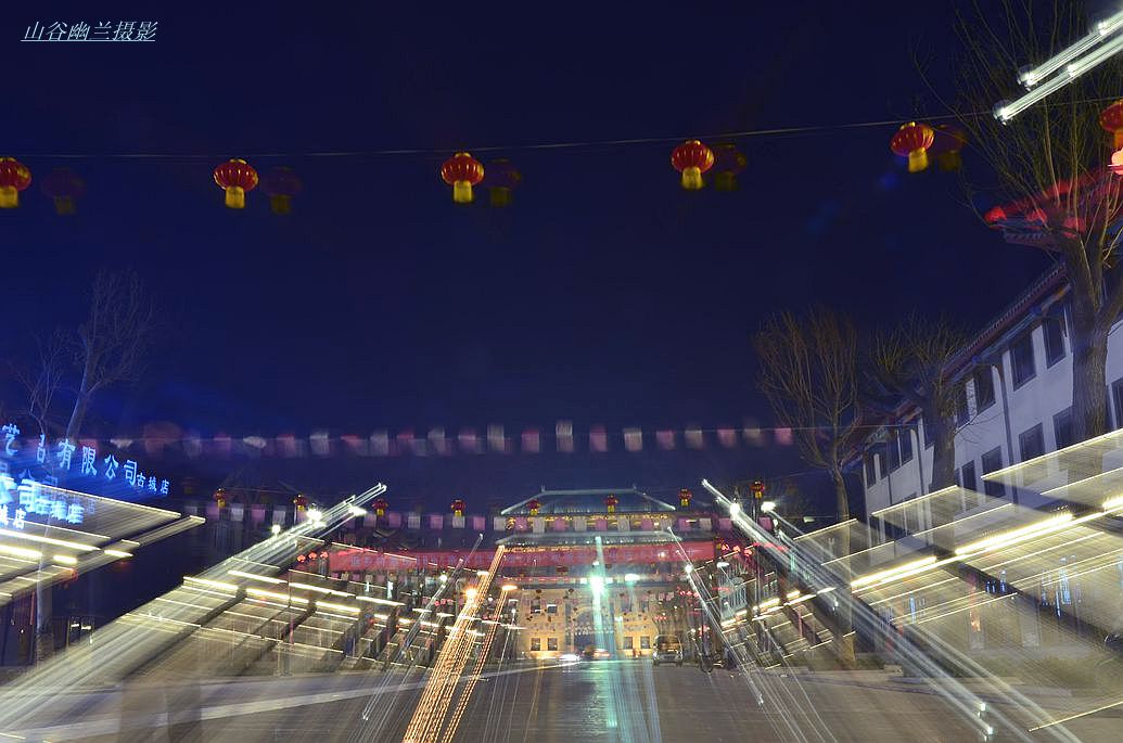 张灯结彩过大年_.jpg