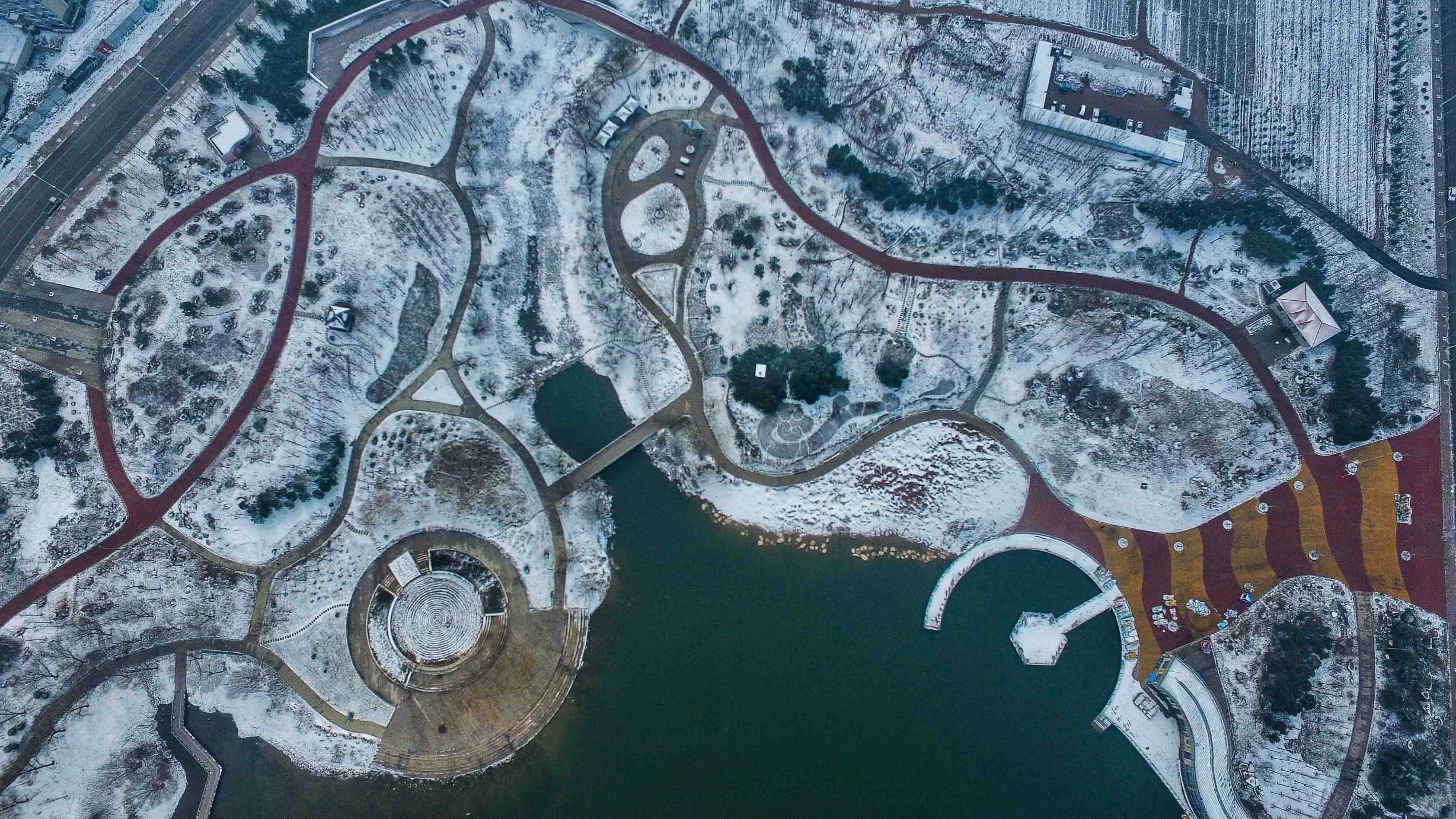 雪后的南湖.jpg